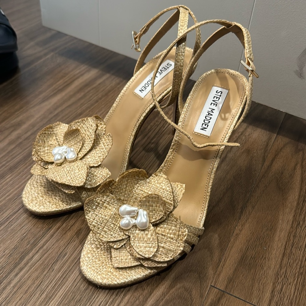 brand new worn once steve madden heels